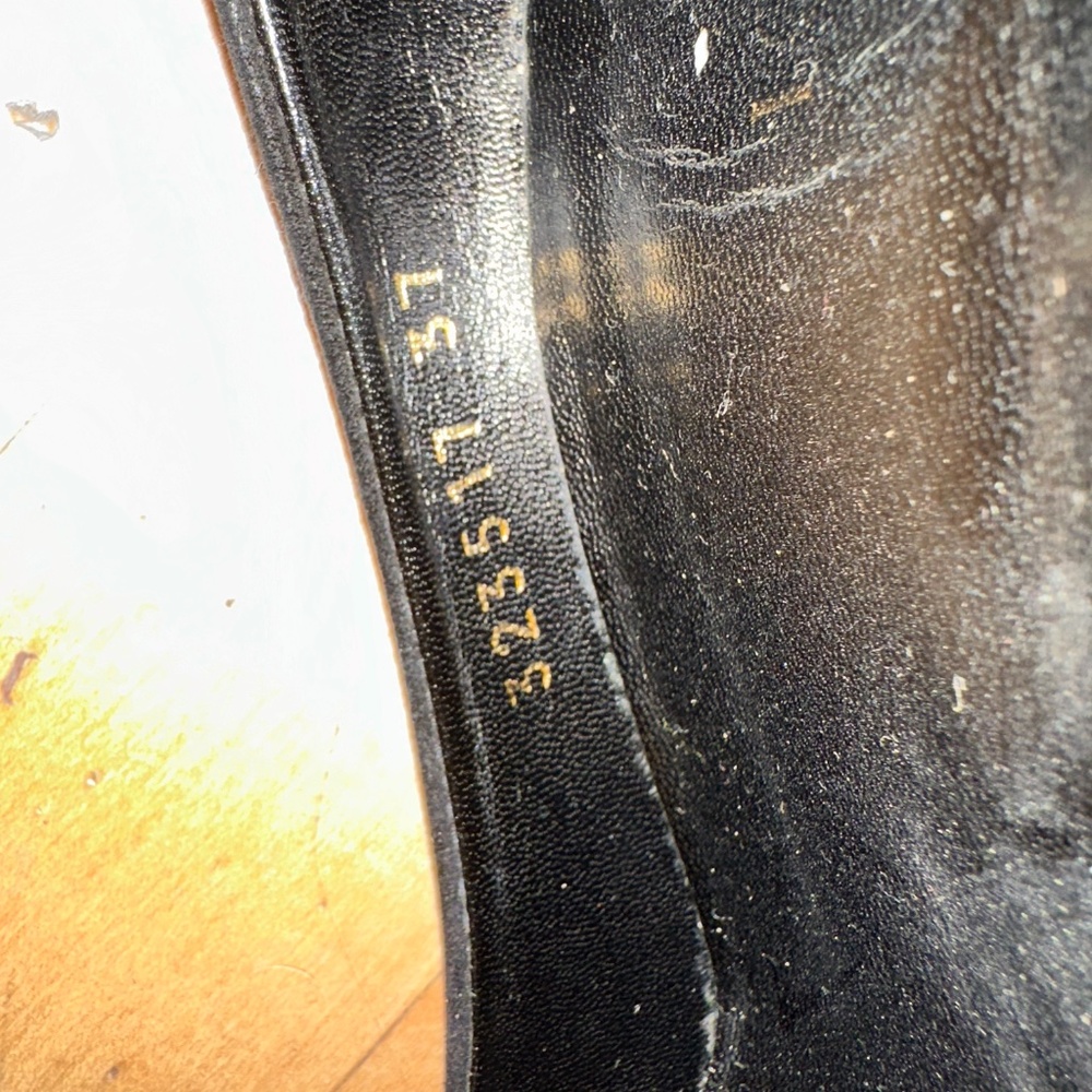 GUCCI Black suede Block Heel with gold buckle pump, 37/7,   GD1203 - Picture 8 of 10